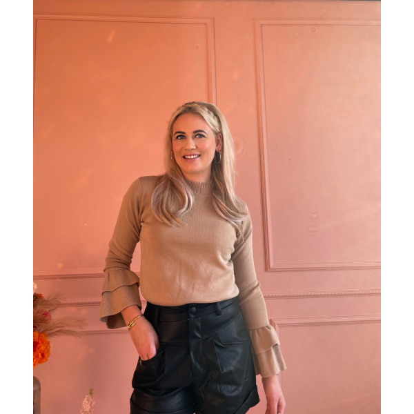 Faux leather short