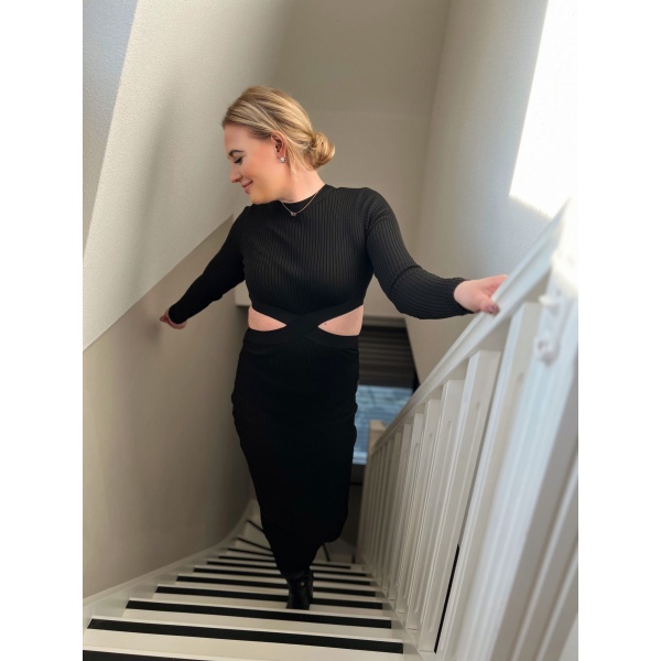 Classy black dress