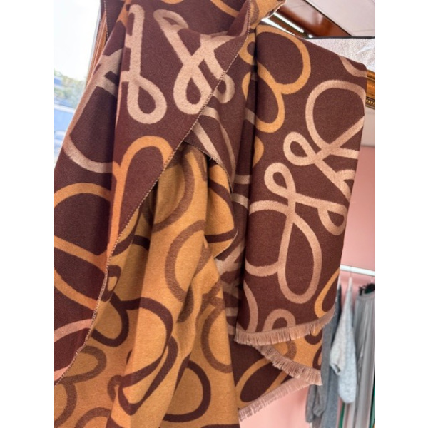 loewe sjaal bruin