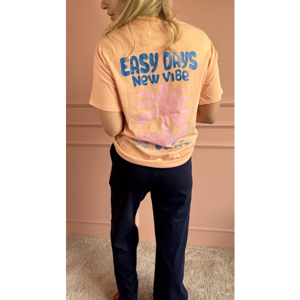 New vibe TEE