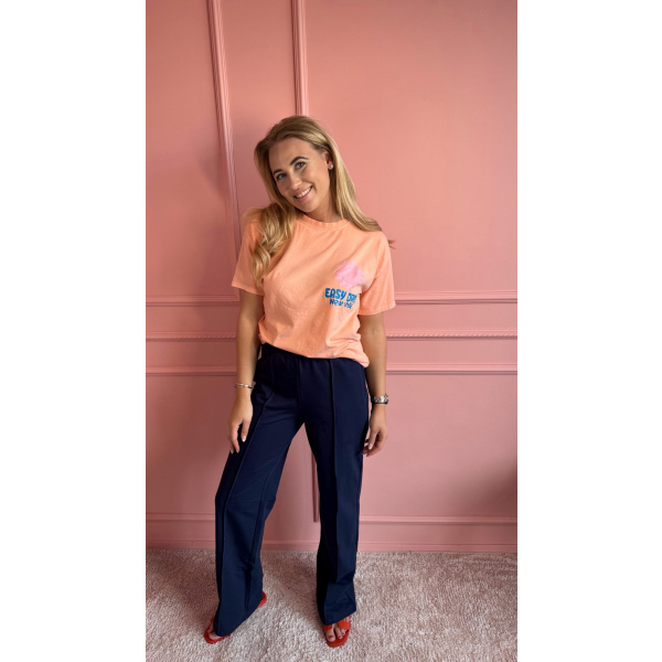 New vibe TEE