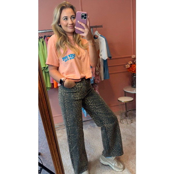 New vibe TEE