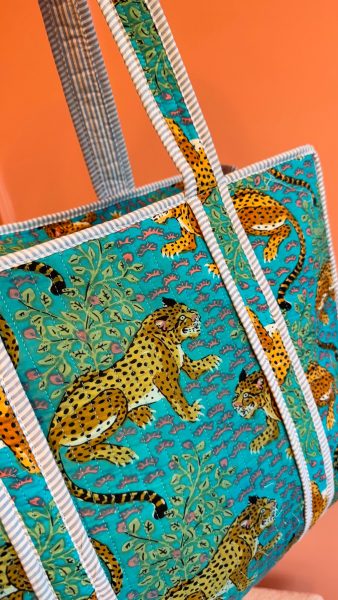 Beachbag / shopper tiger turquoise