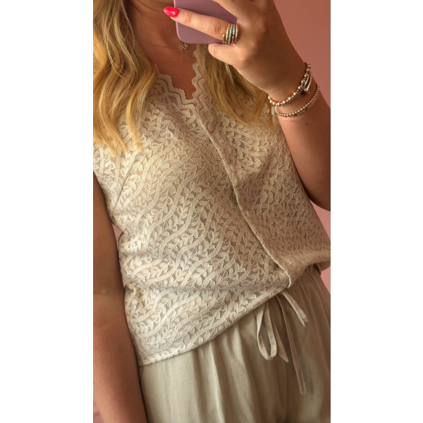 Maison Lace top