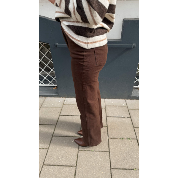 wide leg jeans brown