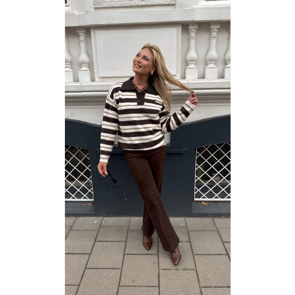 preppy pullover brown
