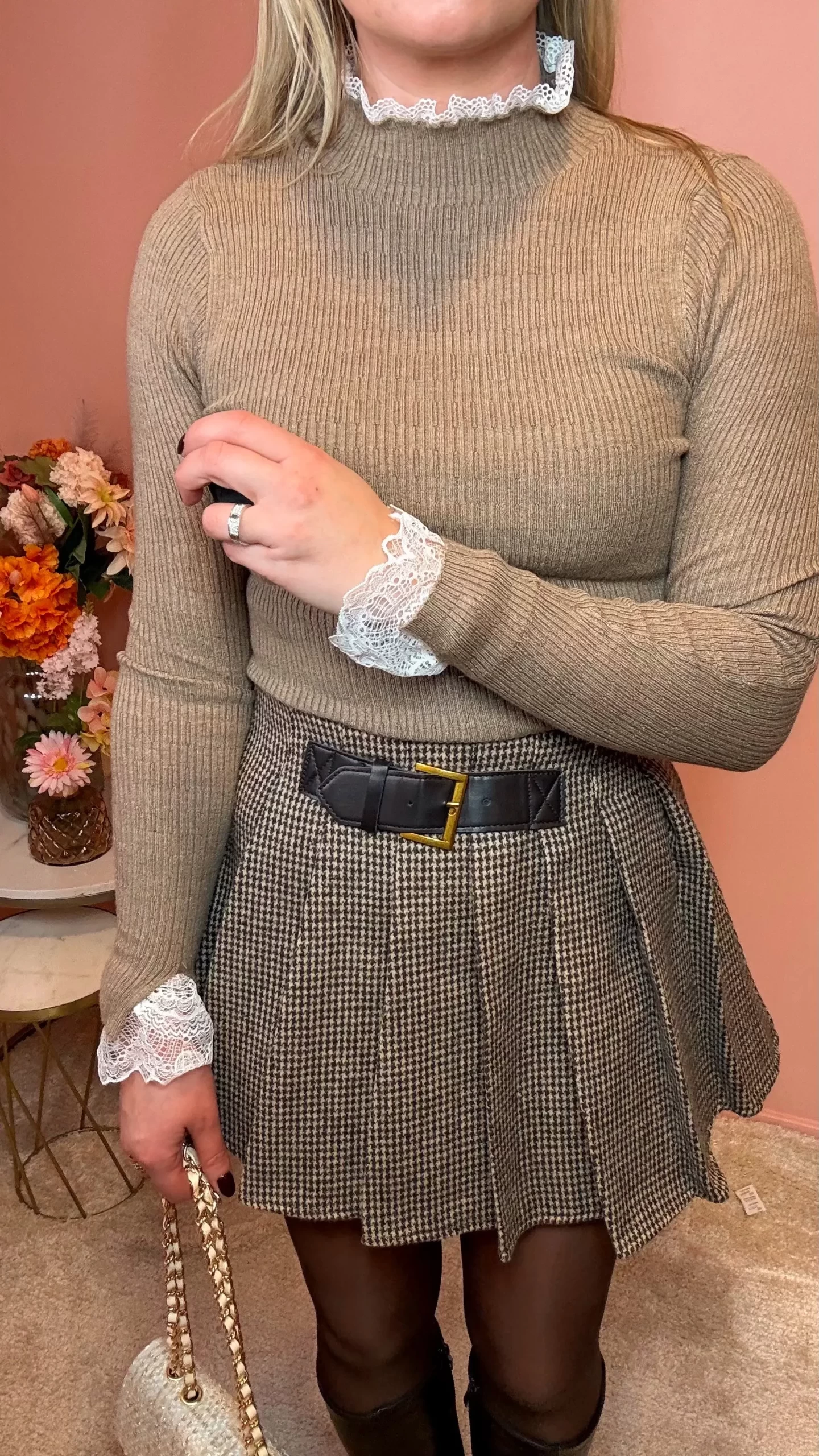 longsleeve lace camel