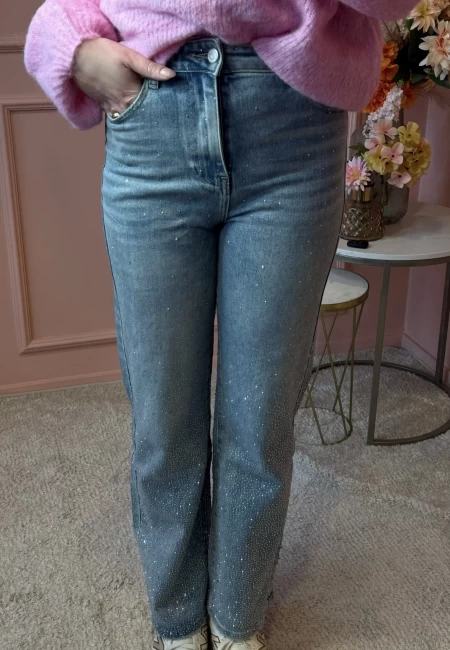 Perfect fit diamond jeans